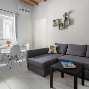 Casa Dei Quattro Canti Palerme